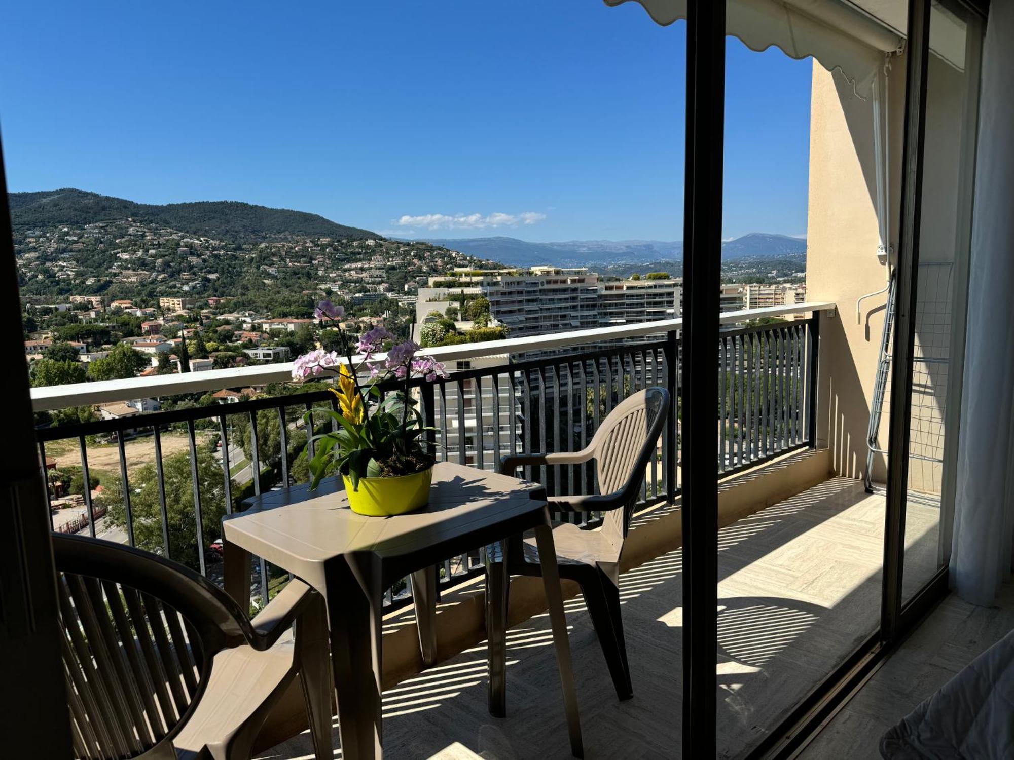 My Resid Appart Cannes Vue Marina Et Vue Montagne Mandelieu-la-Napoule Exterior foto