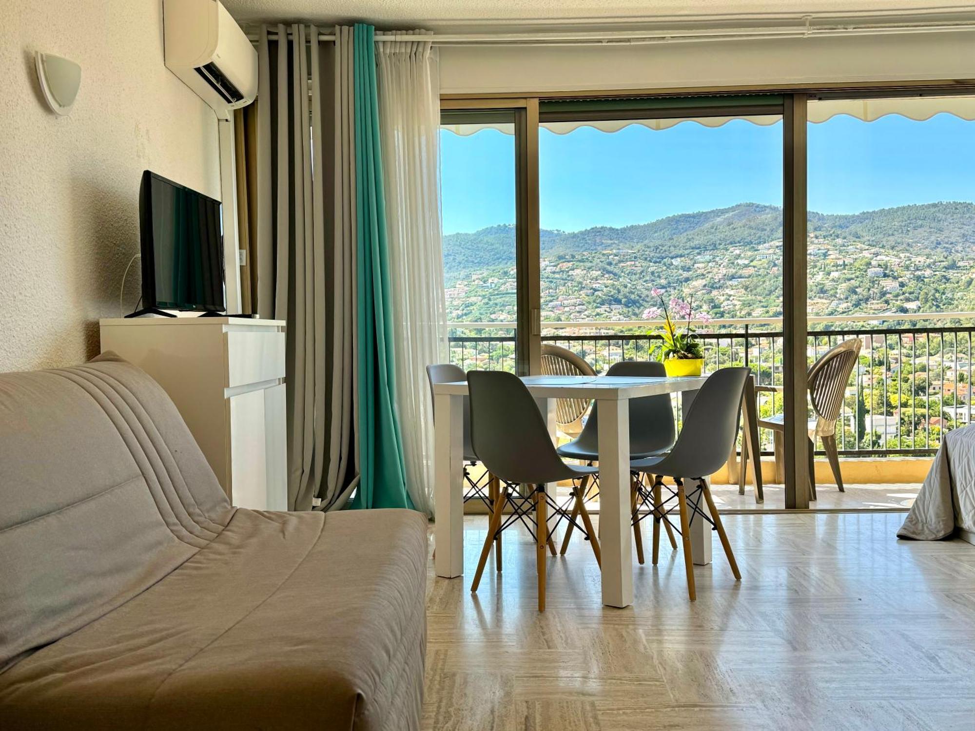 My Resid Appart Cannes Vue Marina Et Vue Montagne Mandelieu-la-Napoule Exterior foto